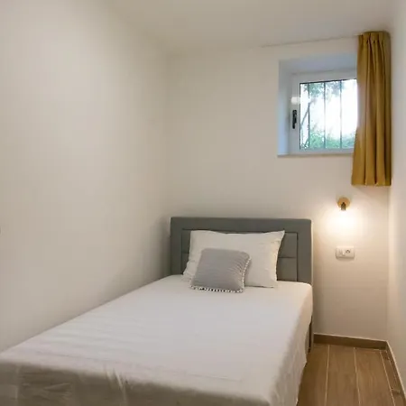 Apartamento Lily Center Split
