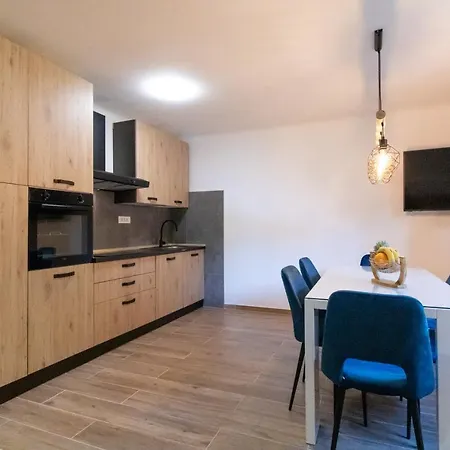 Appartement Lily Center *