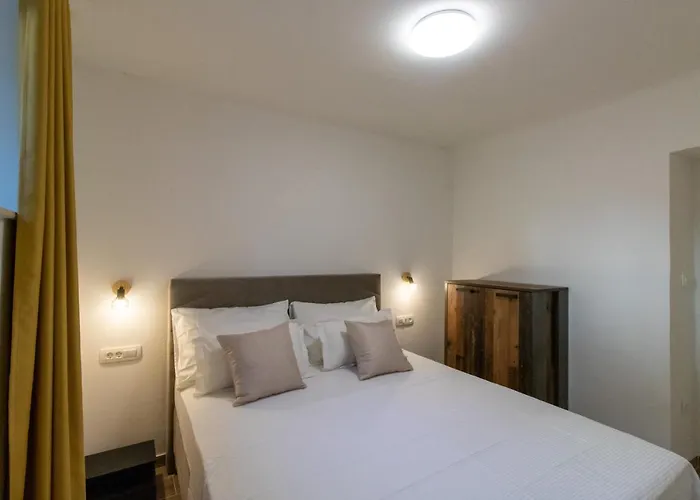 Apartman Lily Center