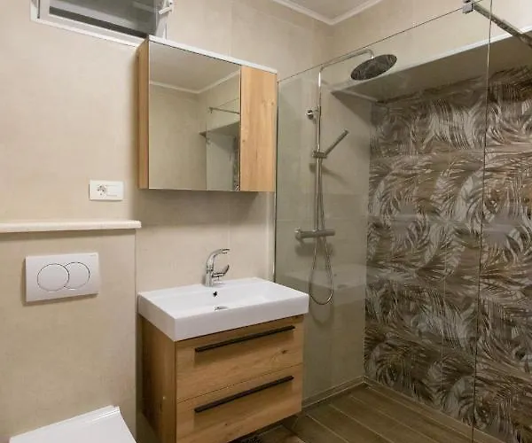 Apartman Lily Center
